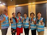 台中市社會局今年首度組成60人的志工訪查隊「尋找社區老朋友」，其中有5位70歲以上的「銀髮志工」.jpg